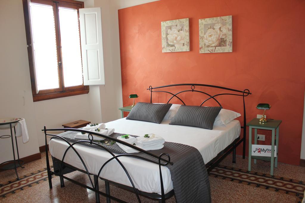 My Room Center San Salvi Floransa Oda fotoğraf
